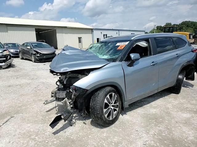 2023 Toyota Highlander Hybrid Xle VIN: 5TDKBRCHXPS118220 Lot: 71352485