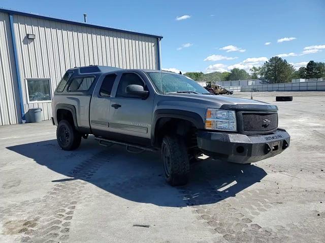 2013 Chevrolet Silverado K1500 Lt VIN: 1GCRKSE70DZ359725 Lot: 81488255