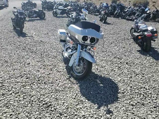 2003 Harley-Davidson Fltri Anniversary VIN: 1HD1FSW503Y613712 Lot: 82130285