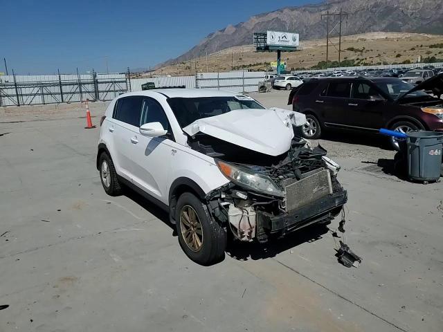 2011 Kia Sportage Lx VIN: KNDPBCA22B7084780 Lot: 90339175