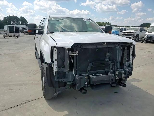 2018 GMC Sierra K2500 Heavy Duty VIN: 1GT12REG6JF182763 Lot: 70717945