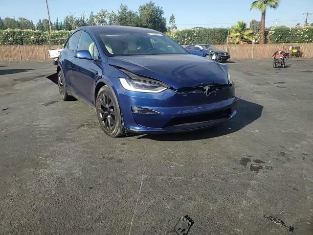 2023 Tesla Model X VIN: 7SAXCBE59PF400272 Lot: 71523855