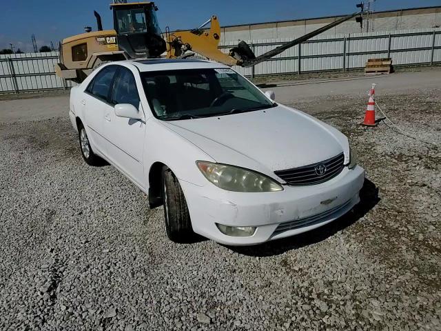 2005 Toyota Camry Le VIN: 4T1BE30K75U394654 Lot: 71539425