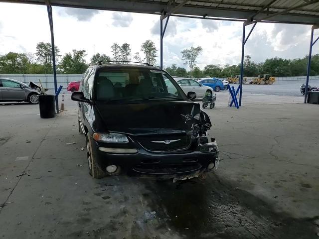 2000 Chrysler Town & Country Lx VIN: 1C4GP44G5YB587143 Lot: 81760505