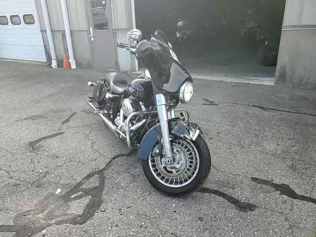 2010 Harley-Davidson Flhtc VIN: 1HD1FF414AB621917 Lot: 81758345