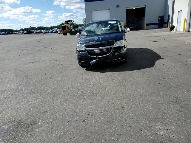 2015 Chrysler Town & Country Touring L VIN: 2C4RC1CG1FR742645 Lot: 83799915