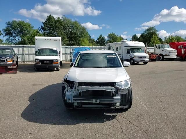 2015 Mitsubishi Outlander Se VIN: JA4AZ3A31FZ008739 Lot: 81408315