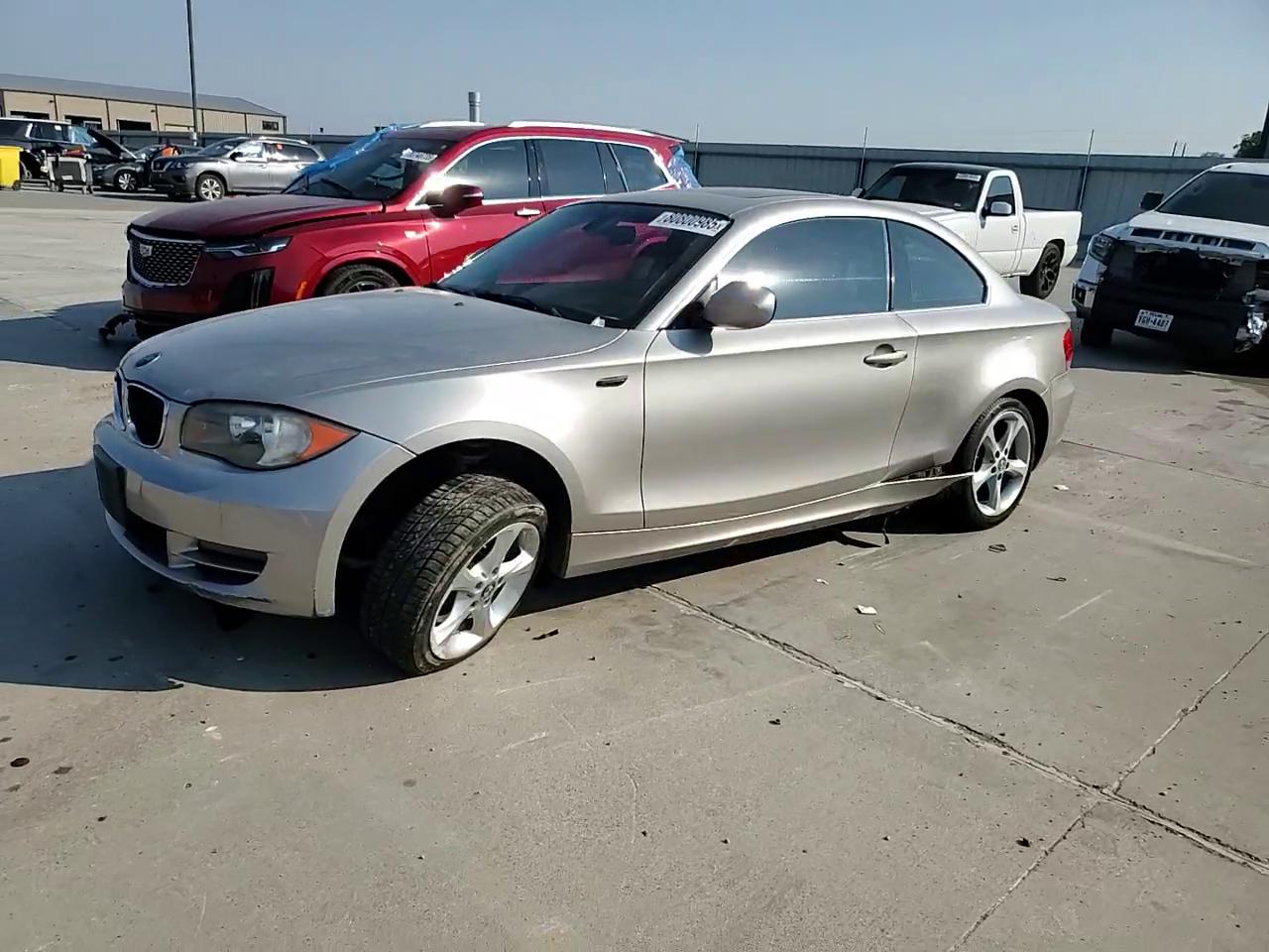 Фото: WBAUP7C58AVK76750