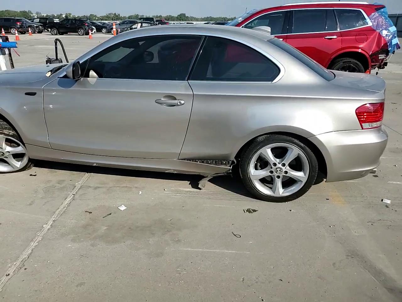 Фото: WBAUP7C58AVK76750