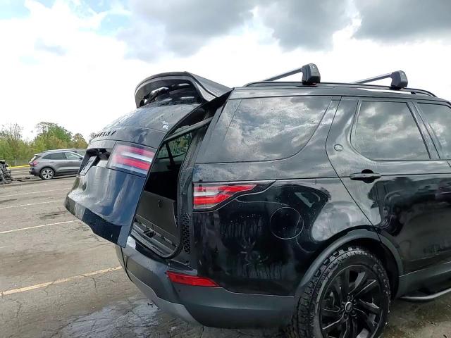 2017 Land Rover Discovery Hse VIN: SALRRBBV7HA041077 Lot: 81459545