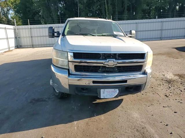 2008 Chevrolet Silverado C3500 VIN: 1GCJC33K78F142073 Lot: 70698195