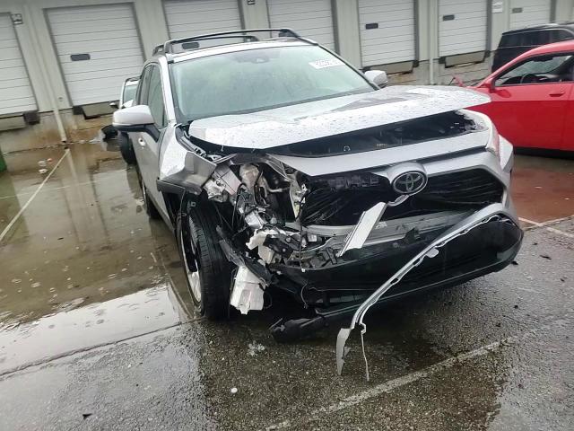 2021 Toyota Rav4 Xle VIN: 2T3P1RFV2MC211674 Lot: 82036785
