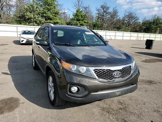 2011 Kia Sorento Ex VIN: 5XYKUDA1XBG132515 Lot: 81384325