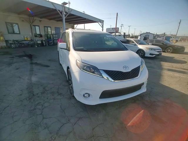 2015 Toyota Sienna Sport VIN: 5TDXK3DC2FS604847 Lot: 71674565