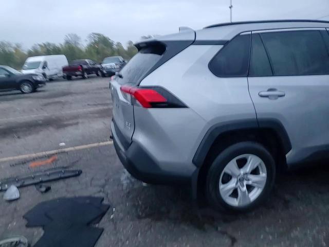 2021 Toyota Rav4 Xle VIN: 2T3P1RFVXMC186748 Lot: 82083135