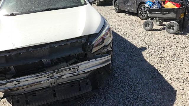 2018 Subaru Outback Touring VIN: 4S4BSETC5J3231266 Lot: 80528845