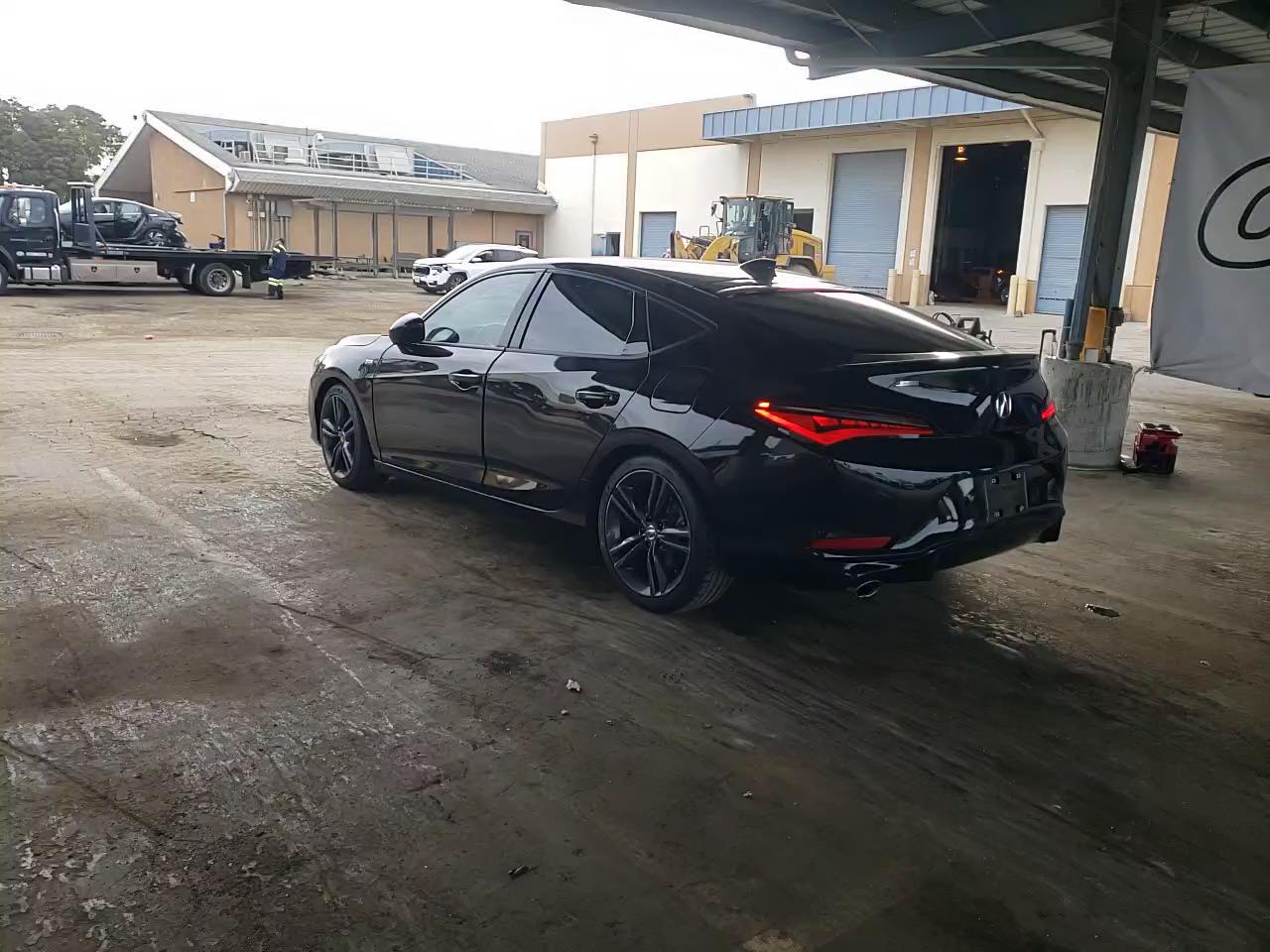 Фото: 19UDE4H37RA029528