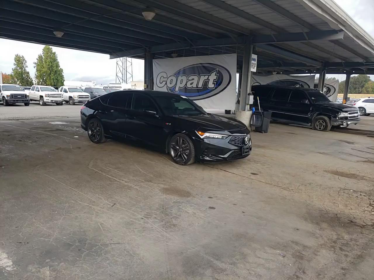 Фото: 19UDE4H37RA029528