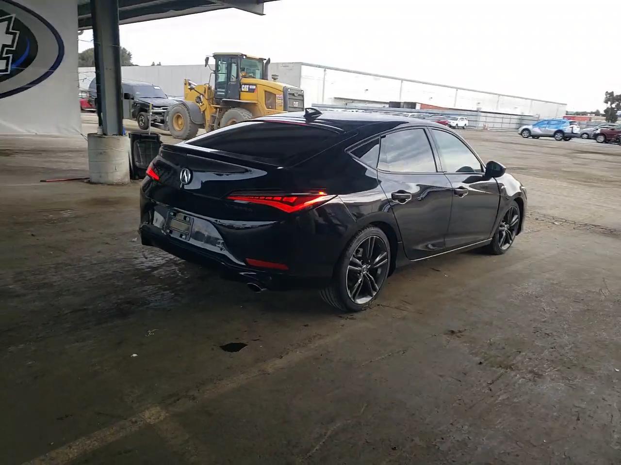 Фото: 19UDE4H37RA029528