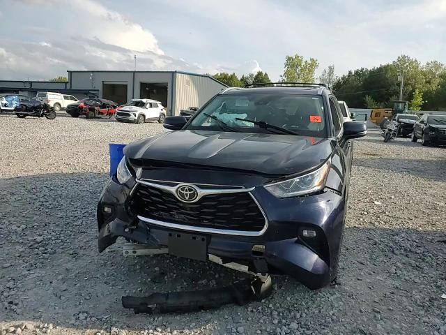 2021 Toyota Highlander Platinum VIN: 5TDFZRBH1MS103695 Lot: 81712225