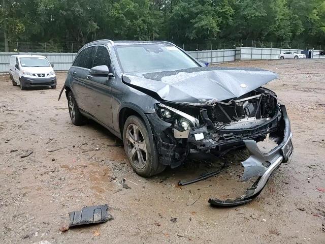 2017 Mercedes-Benz Glc 300 VIN: WDC0G4JB1HF172740 Lot: 81689775