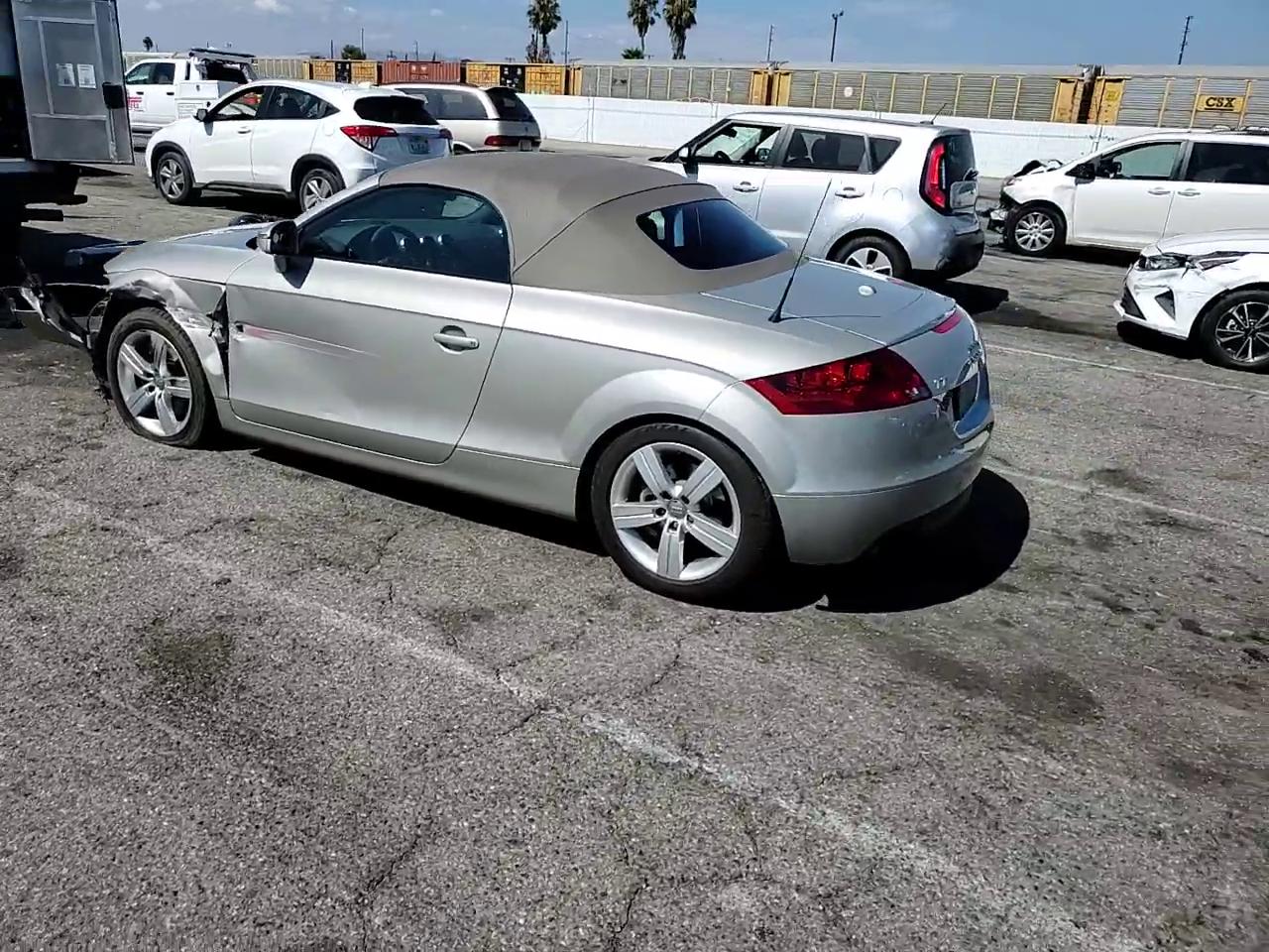 Фото: TRUMF38J591002063