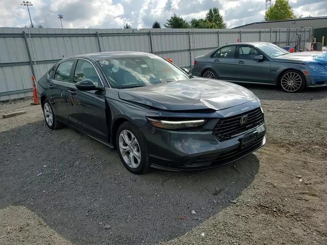 2025 Honda Accord Lx VIN: 1HGCY1F26SA013001 Lot: 70437675
