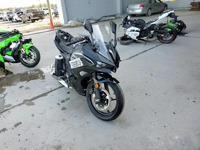 2025 Kawasaki Ex500 A VIN: ML5EXGJ15SDA63749 Lot: 81383605