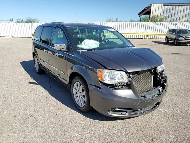 2016 Chrysler Town & Country Limited Platinum VIN: 2C4RC1GG8GR215844 Lot: 84833435