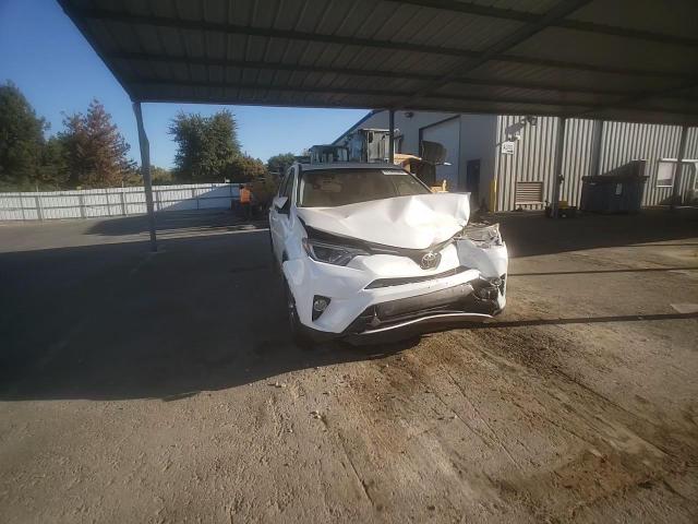 2017 Toyota Rav4 Xle VIN: JTMWFREV6HD106815 Lot: 82080585