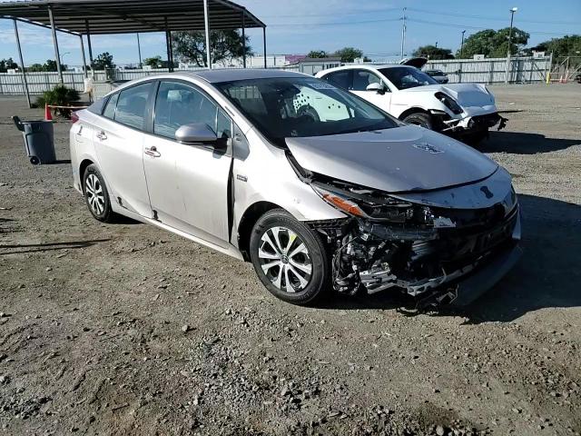 2021 Toyota Prius Prime Le VIN: JTDKAMFP6M3174337 Lot: 81413265