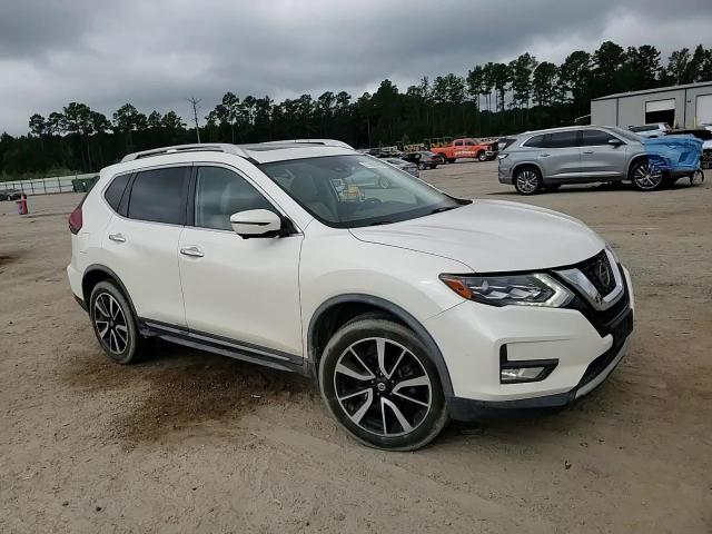 2018 Nissan Rogue S VIN: JN8AT2MV0JW322704 Lot: 71650365