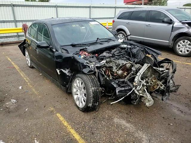 2006 BMW 330 Xi VIN: WBAVD33526KL52459 Lot: 81014345