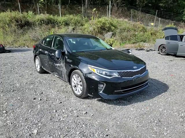 2018 Kia Optima Lx VIN: 5XXGT4L30JG220211 Lot: 81895795