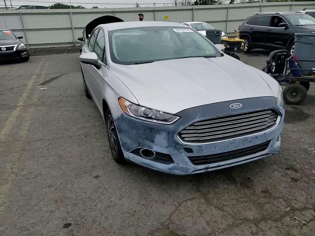 2013 Ford Fusion S VIN: 3FA6P0G70DR279941 Lot: 81757715