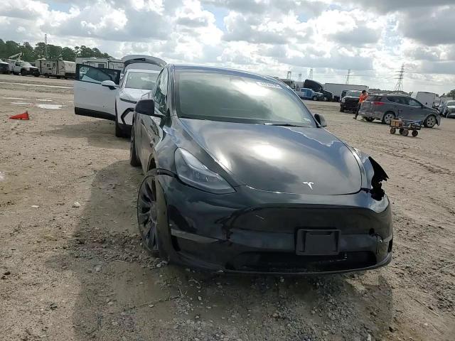2025 Tesla Model Y VIN: 7SAYGDEF6SA370487 Lot: 83795795