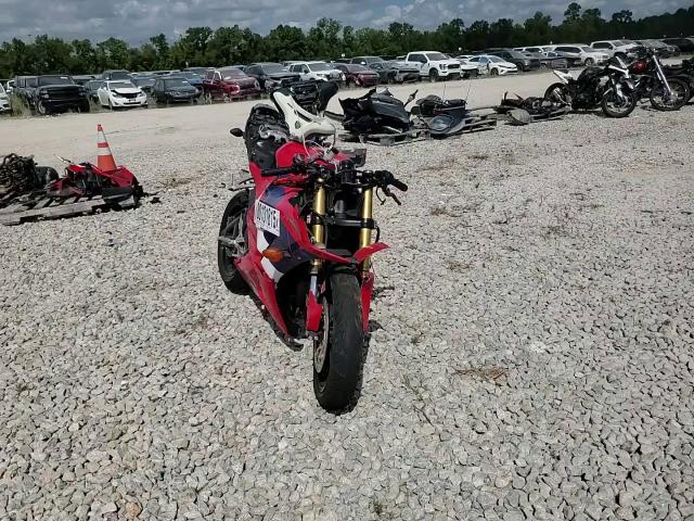 2024 Honda Cbr600 Rr VIN: JH2PC40J9RK100676 Lot: 80131815