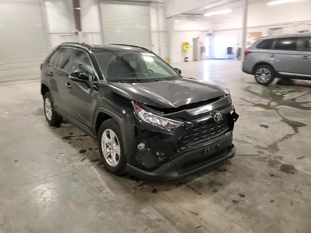 2020 Toyota Rav4 Xle VIN: 2T3P1RFV3LC099756 Lot: 82152735
