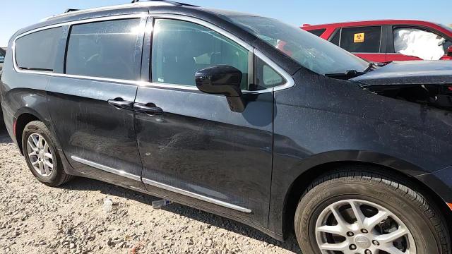 2020 Chrysler Pacifica Touring L VIN: 2C4RC1BG8LR136918 Lot: 81090525