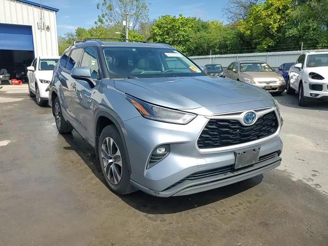 2021 Toyota Highlander Hybrid Xle VIN: 5TDHBRCH4MS035405 Lot: 80127365