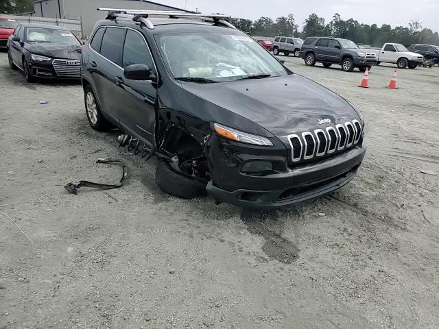 2017 Jeep Cherokee Latitude VIN: 1C4PJMCB4HW584301 Lot: 71077695