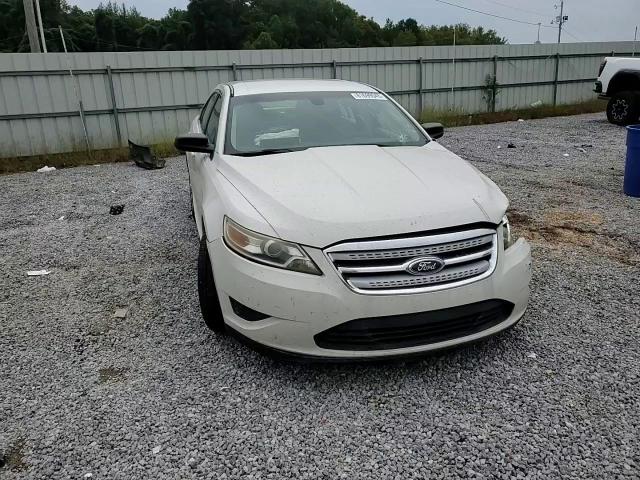 2011 Ford Taurus Se VIN: 1FAHP2DW3BG121064 Lot: 81699045
