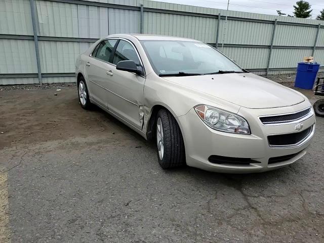 2010 Chevrolet Malibu Ls VIN: 1G1ZB5EBXAF231648 Lot: 81237455