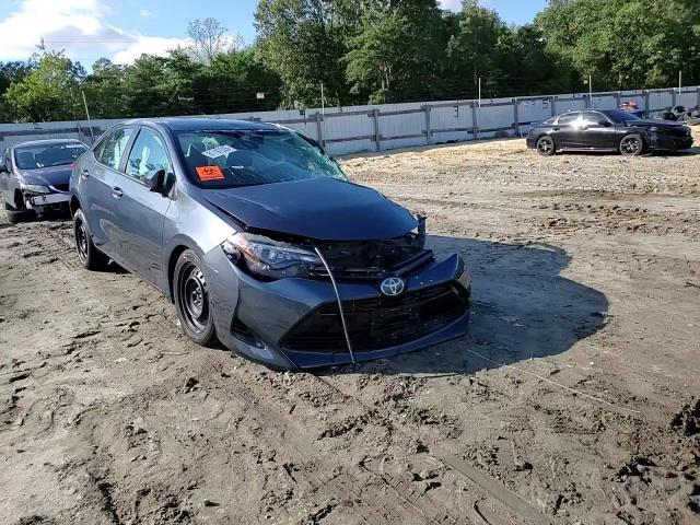 2017 Toyota Corolla L VIN: 5YFBURHE6HP706974 Lot: 81197535