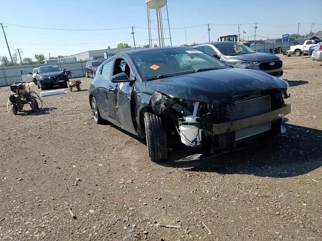 2019 Hyundai Veloster Base VIN: KMHTG6AF4KU012996 Lot: 71656335