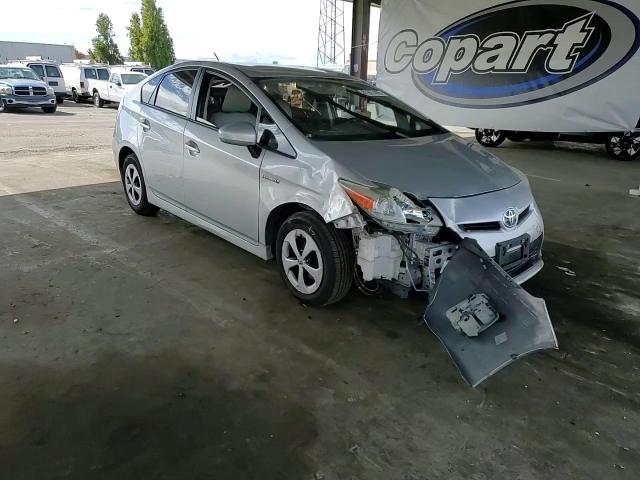 2013 Toyota Prius VIN: JTDKN3DU3D5670899 Lot: 81957405