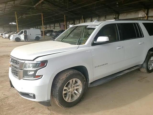 2016 Chevrolet Suburban C1500 Lt VIN: 1GNSCHKCXGR417368 Lot: 81095765