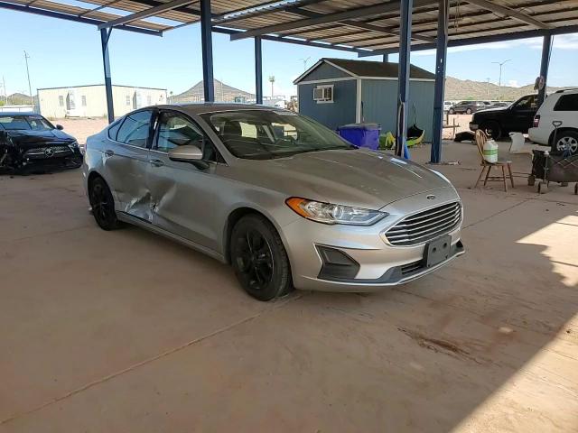 2020 Ford Fusion Se VIN: 3FA6P0HDXLR149555 Lot: 80840945