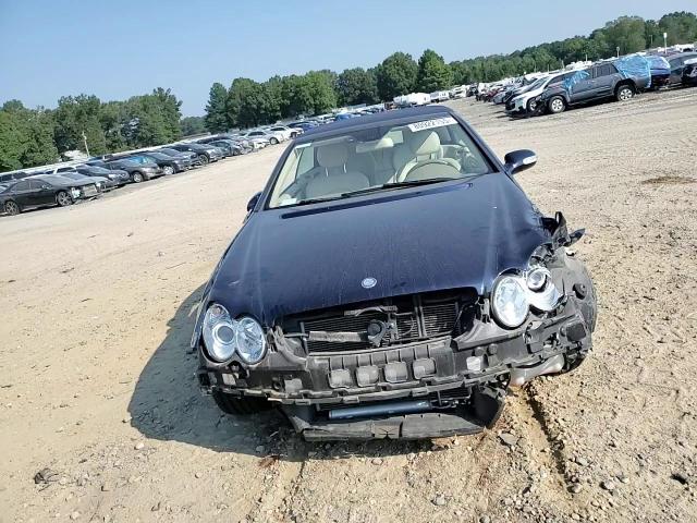 2008 Mercedes-Benz Clk 550 VIN: WDBTK72F28T097695 Lot: 80922155