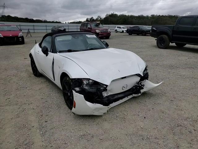 2022 Mazda Mx-5 Miata Club VIN: JM1NDAC70N0504919 Lot: 81893535